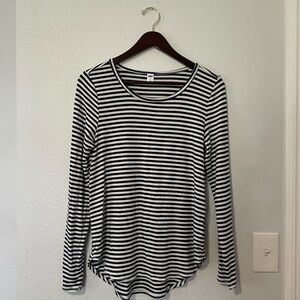 Old Navy Long Sleeve Top